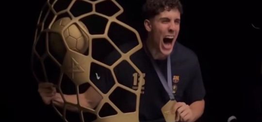 Imágen de la noticia - Adrián Sola Basterra  conquista la Liga de Campeones con el FC Barcelona